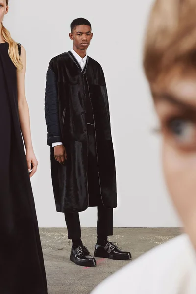 Look 15